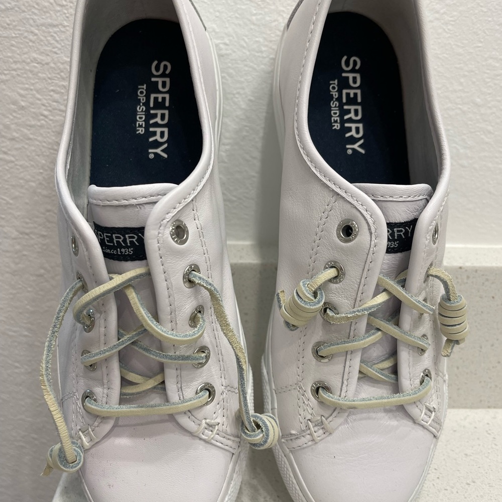 Sperry white leather topsider NWOT - Picture 4 of 6